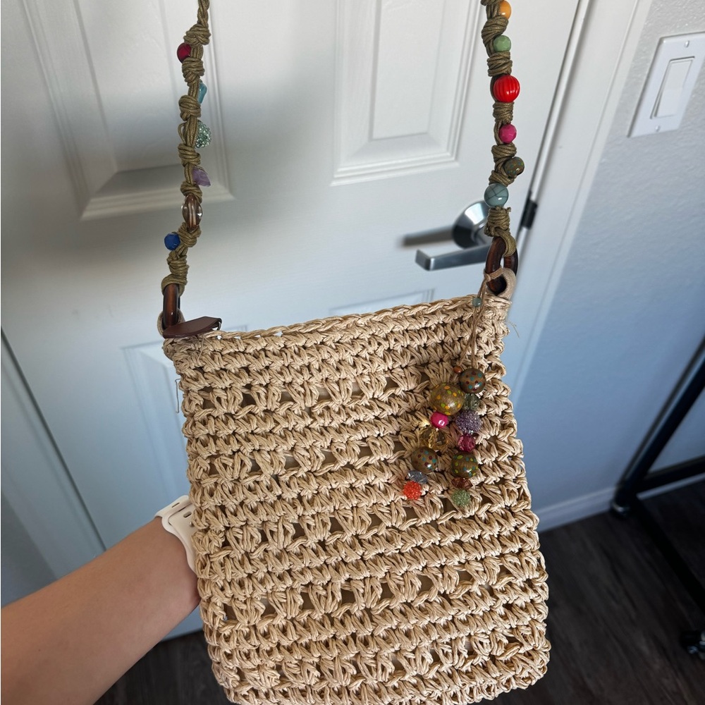 Kelly & Katie Beige Woven Crossbody Bag